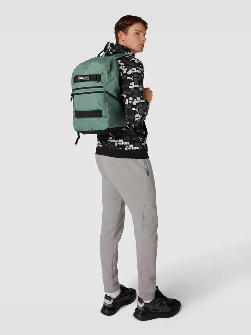 Rucksack mit Label-Details Modell 'Deck' in schwarz