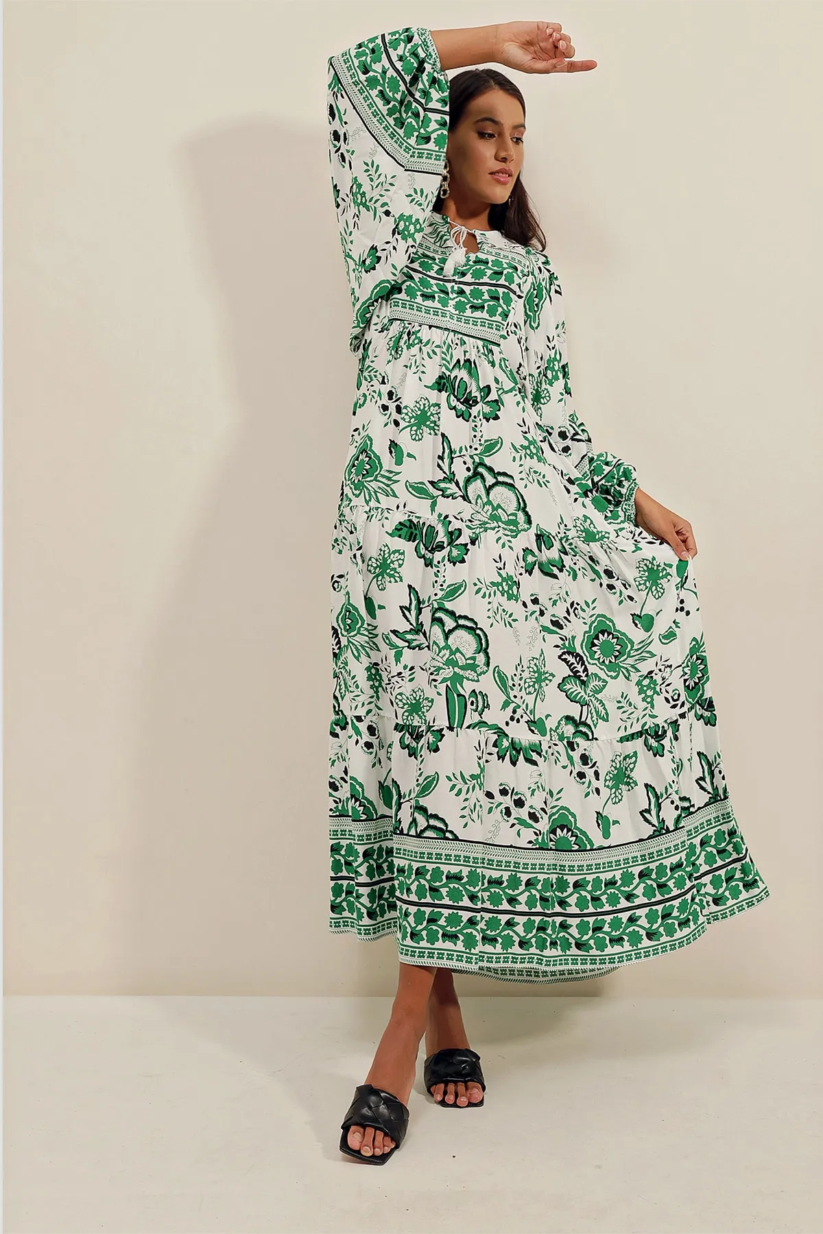 Bigdart  2420 Kleid mit Fledermausärmeln – E.grün