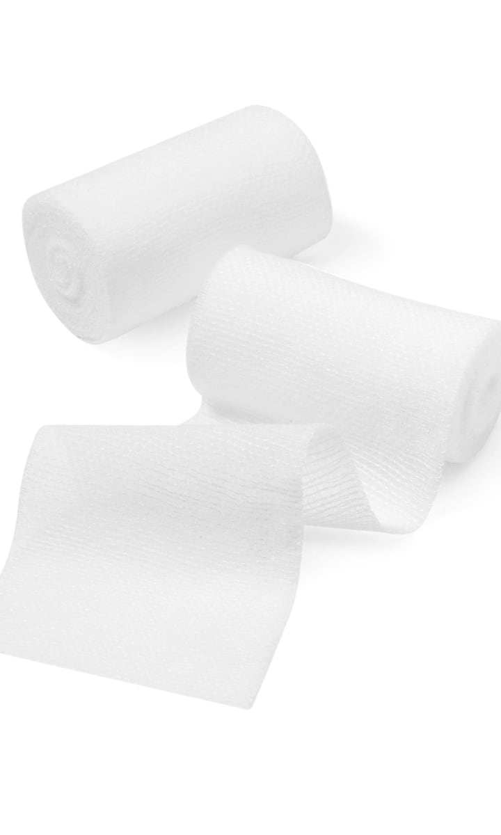 Elastische Fixierbinden, 6 cm x 4 m (gedehnt), 2 Rollen, 8 m