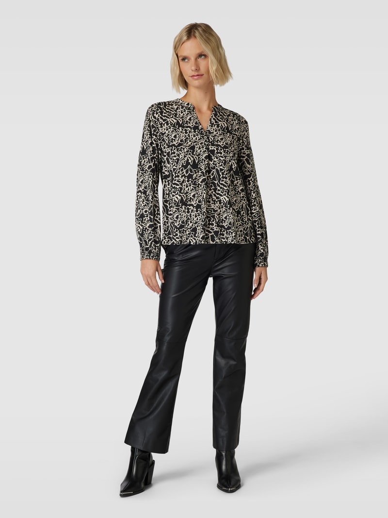 Bluse aus Viskose mit Allover-Muster in schwarz