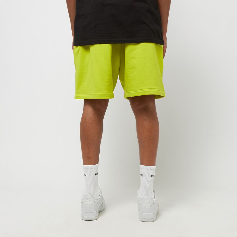 NIKE Solo Swoosh French Terry Short bright cactus/white