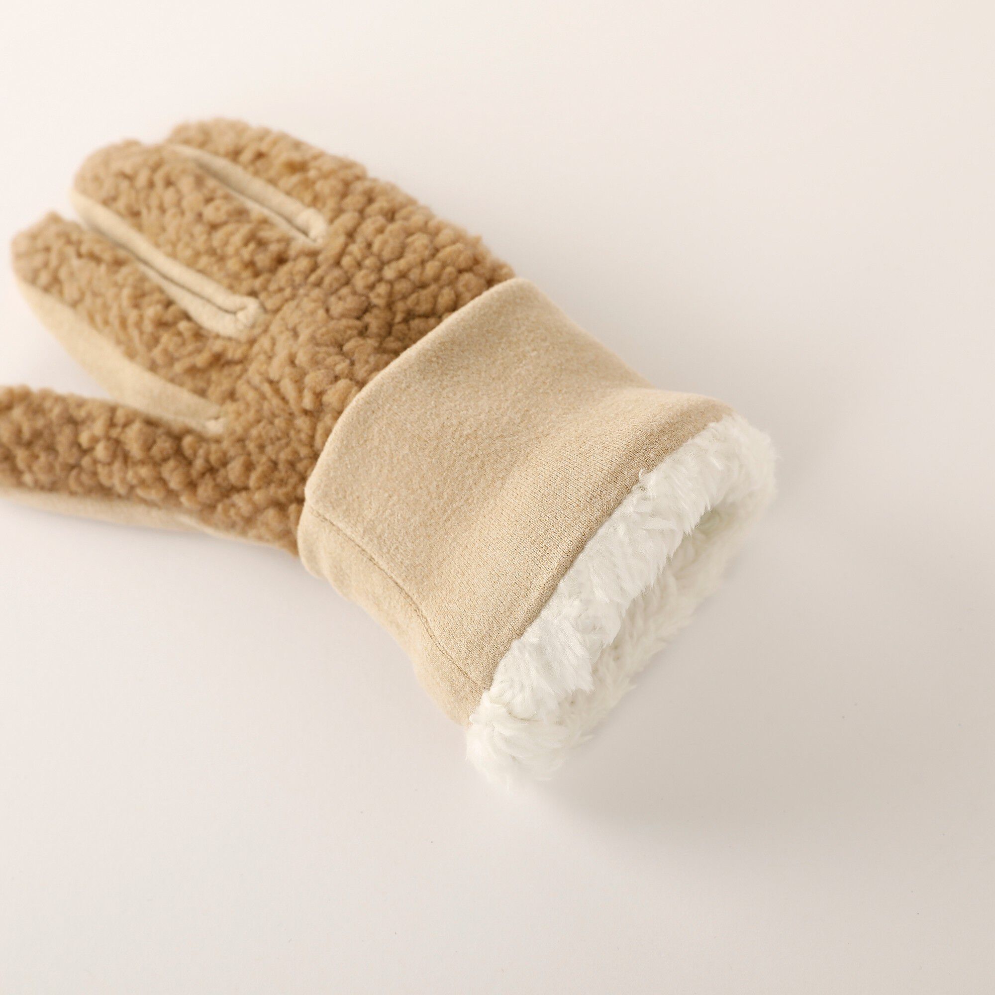 Gants en sherpa