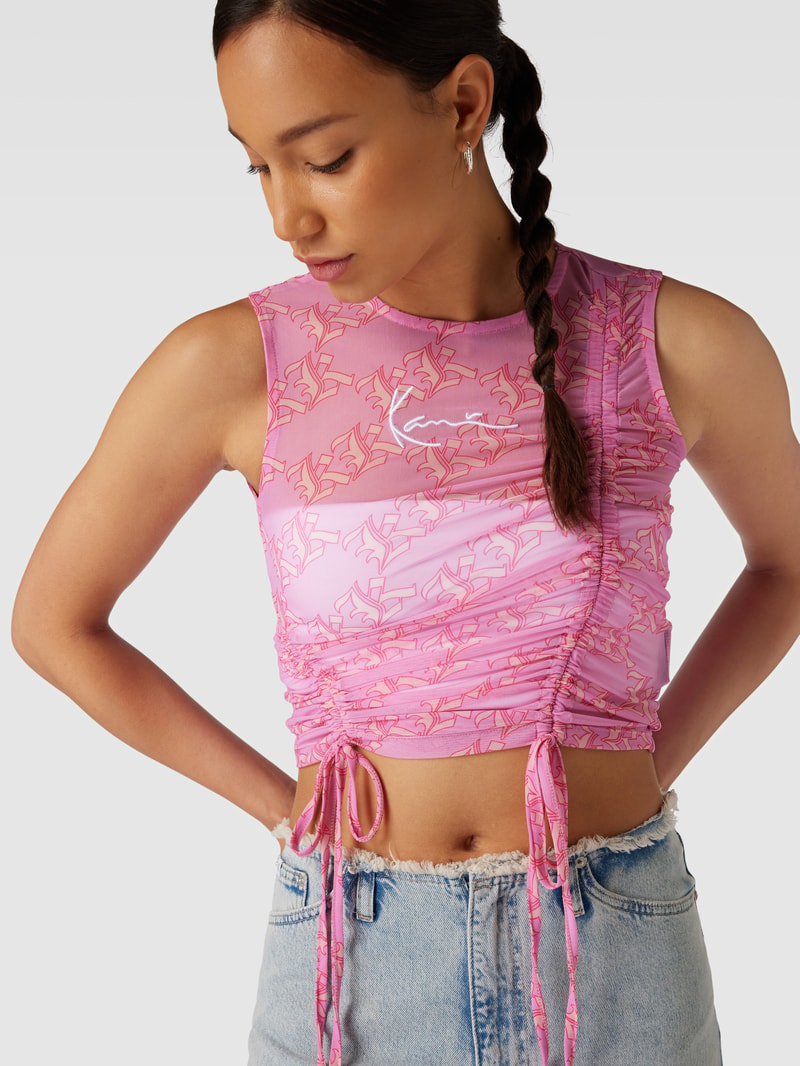Top mit Allover-Label-Print in pink