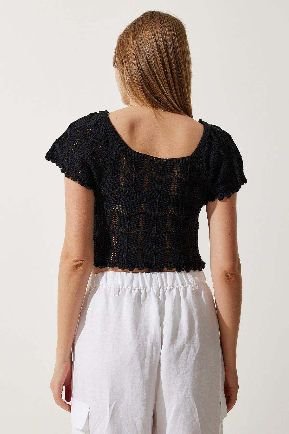 Happiness İstanbul  Schwarze gefütterte Strickbluse für Damen YU00012