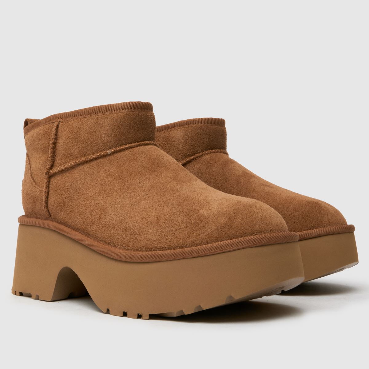 UGG – Classic Ultra Mini – Kastanjebruna stövlar i New Heights