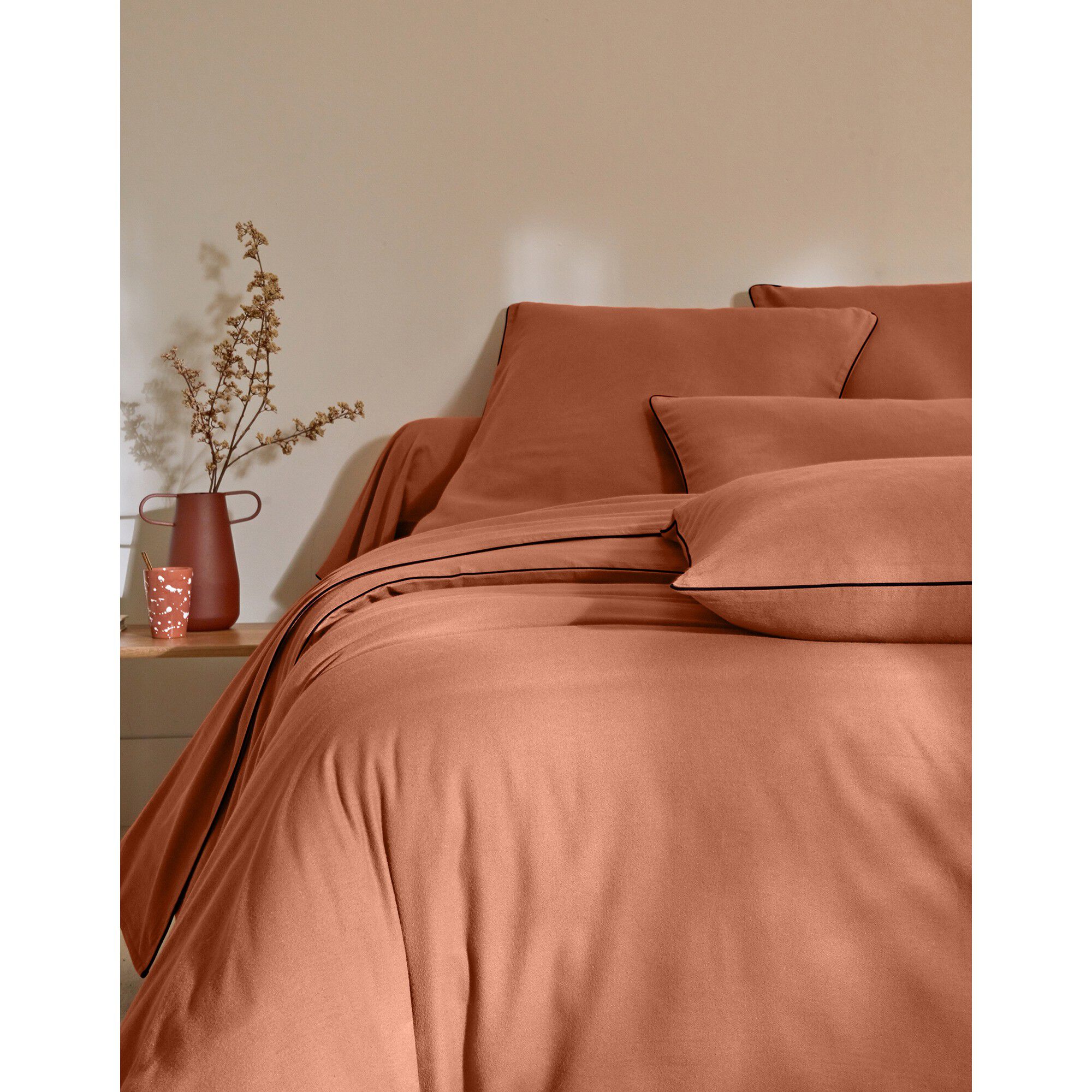 Linge de lit uni flanelle passepoil contrasté, collection 