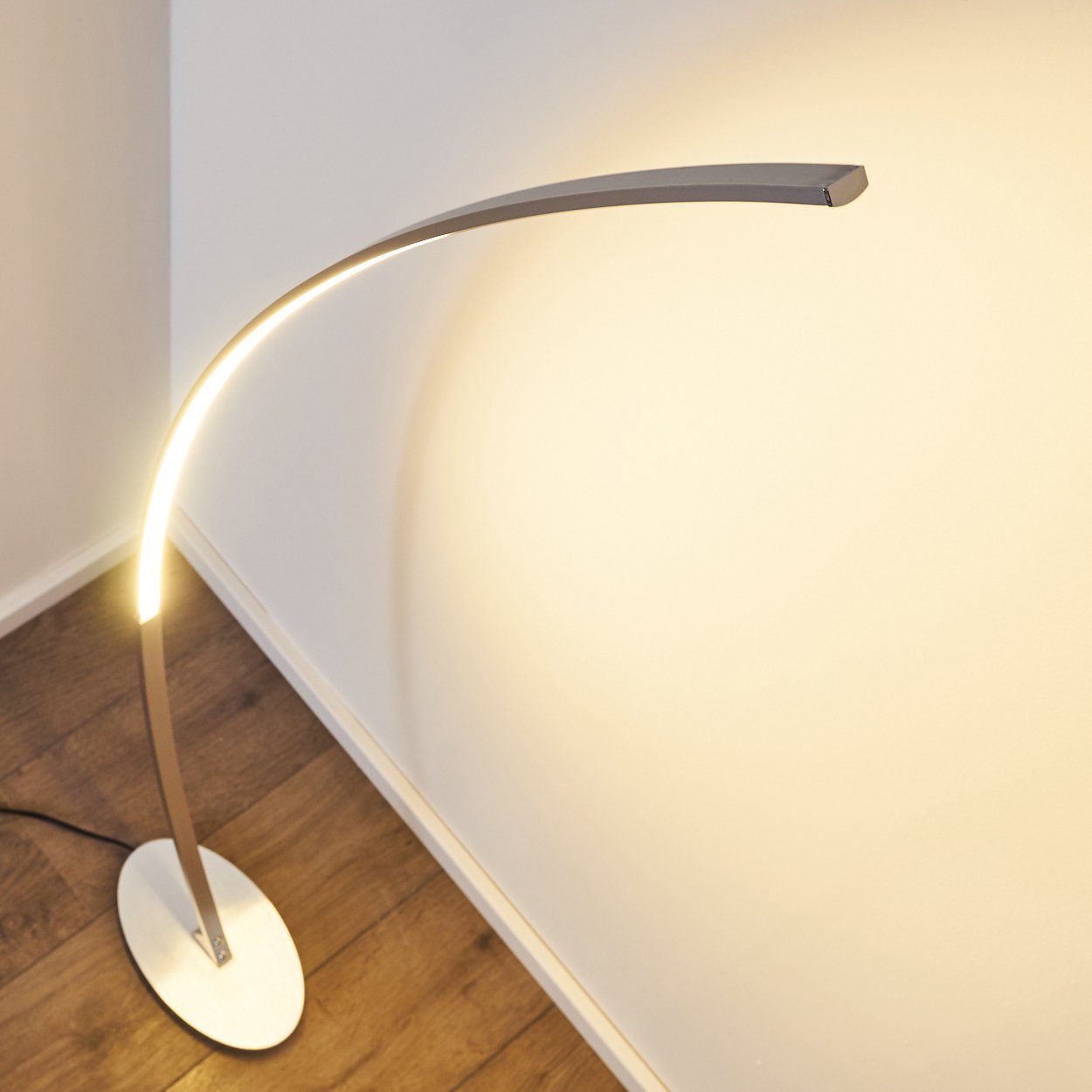 hofstein Bogenlampe Oneto LED Designer Standlampe in Aluminiumgebürstet, mit Fußschalter und Kabel, Leselampe, fest eingebaute LEDs 1100 Lumen
