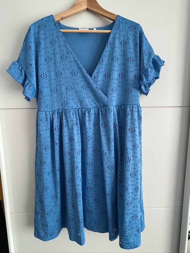 mama licious Umstands- und Still-Kleid Dinna Tess Jaquard aus recyceltem Polyester in Blau günstig kaufen XL