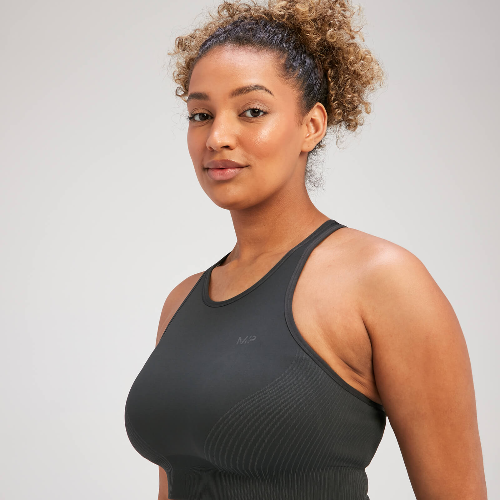 Brassière de sport sans coutures MP Tempo Illusion pour femmes – Noir