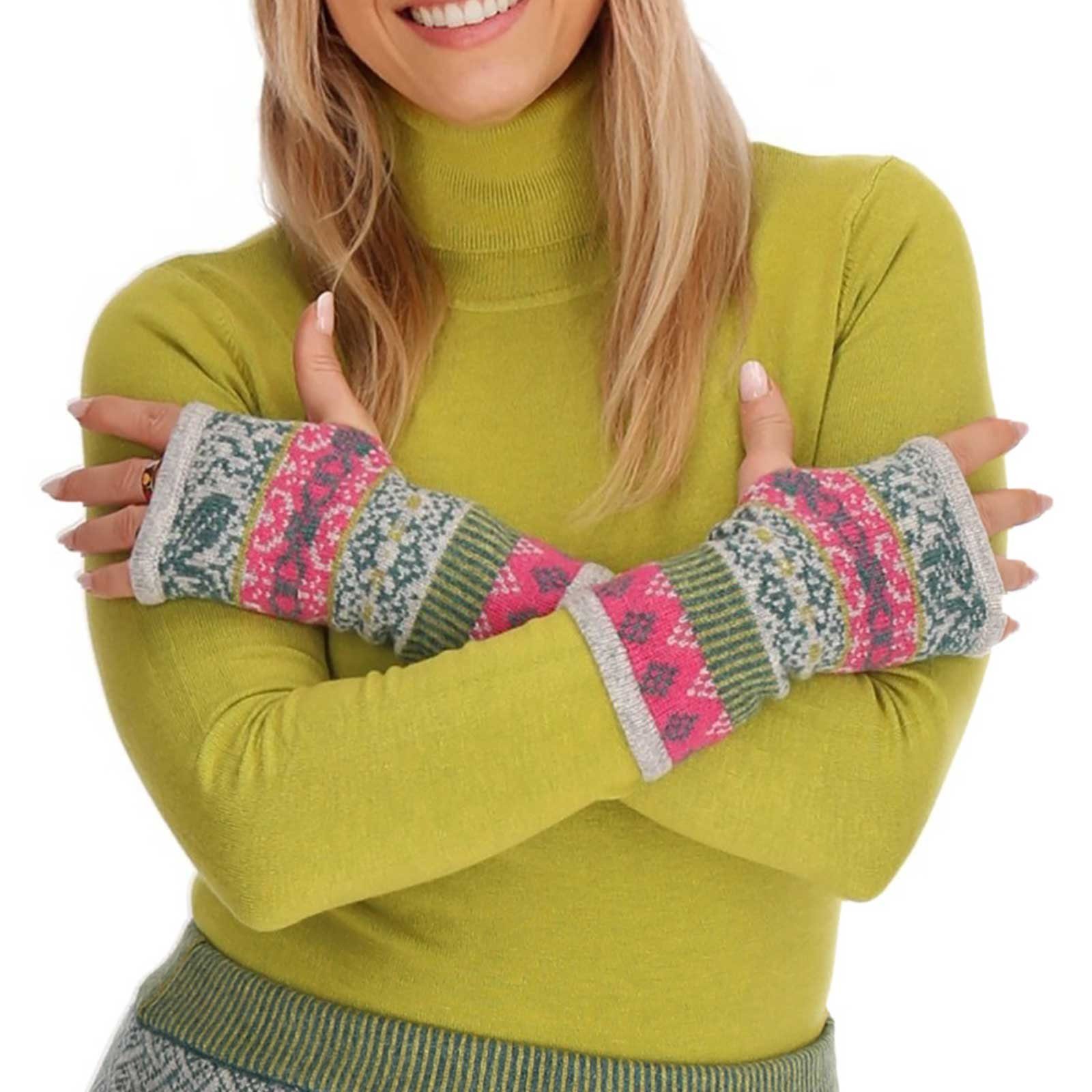 KUNST UND MAGIE Armstulpen Armstulpen Handwärmer Pulswärmer Handschuhe Lammwolle Strick Armwärmer