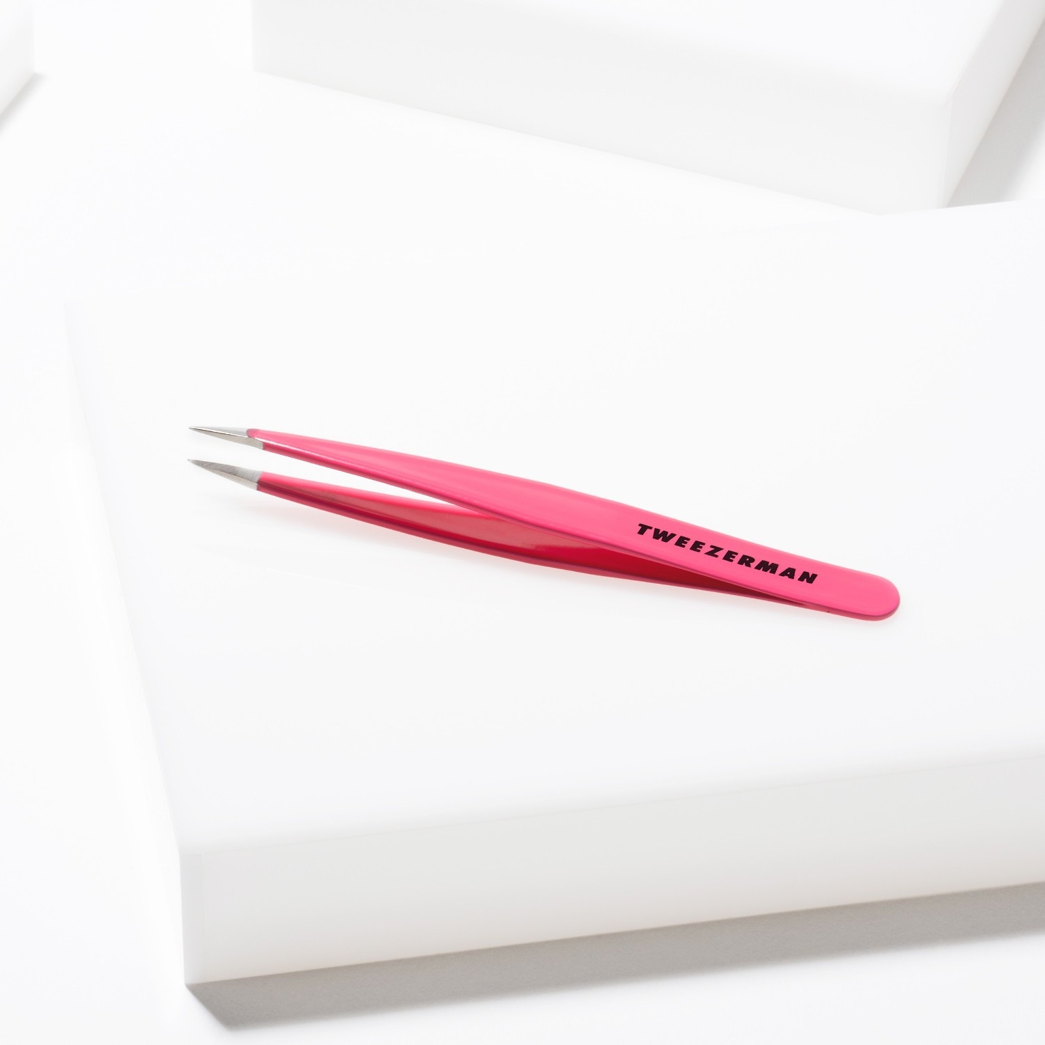 Pretty In Pink Point Tweezer