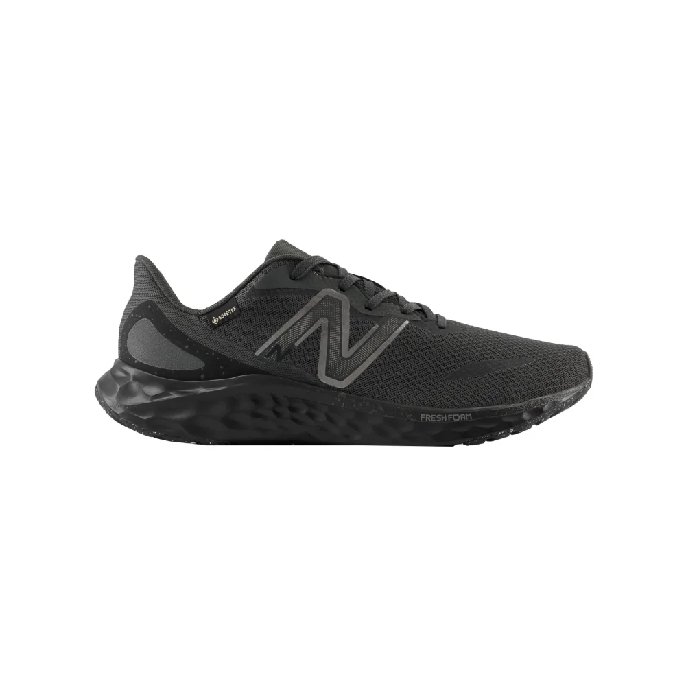 New Balance Fresh Foam Arishi v4 GTX MARISGB4 / schwarz