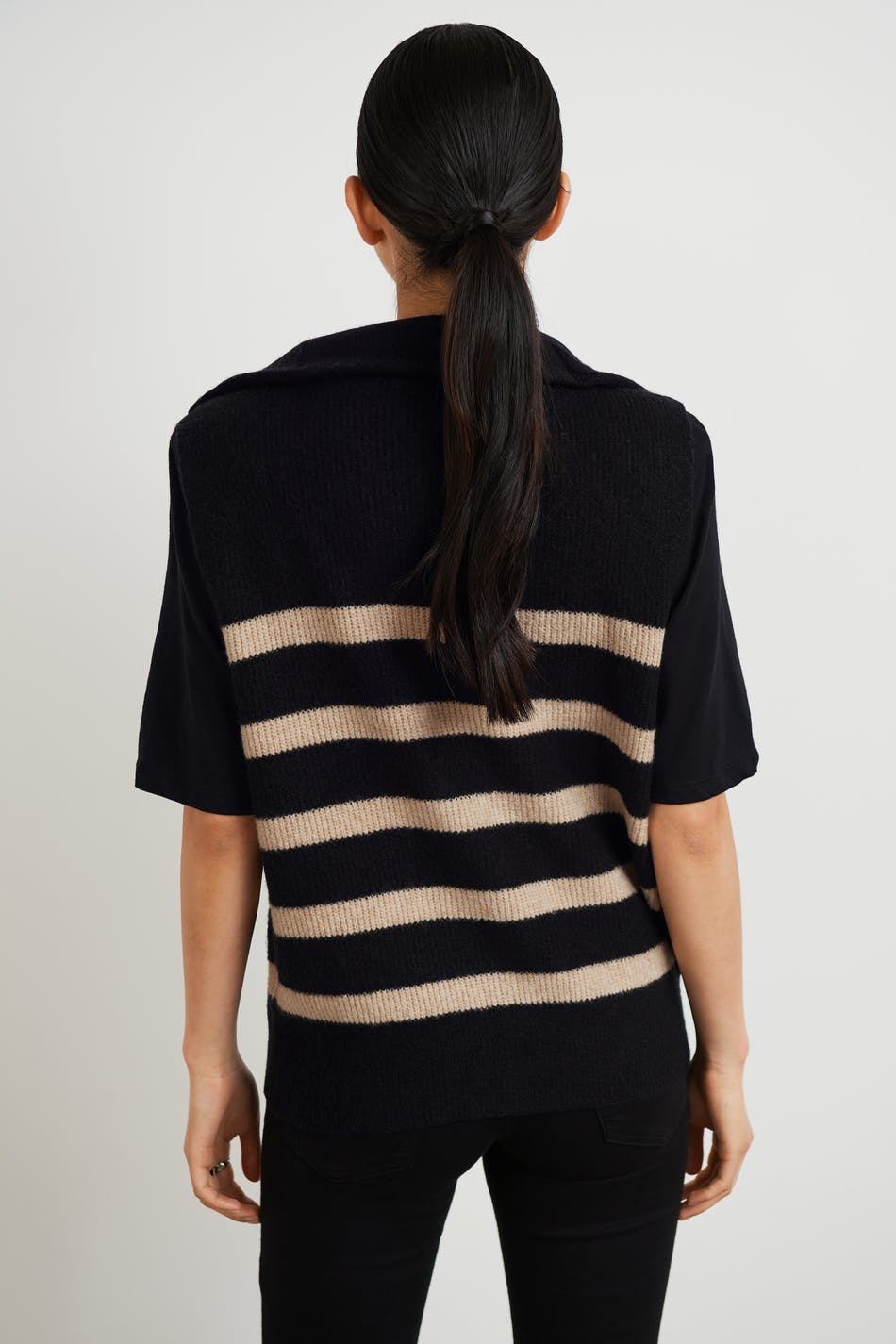 Lena knitted vest