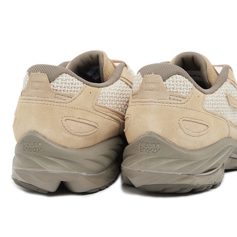 Mizuno Wave Rider β Beams mojave desert/mojave desert/tiger's eye