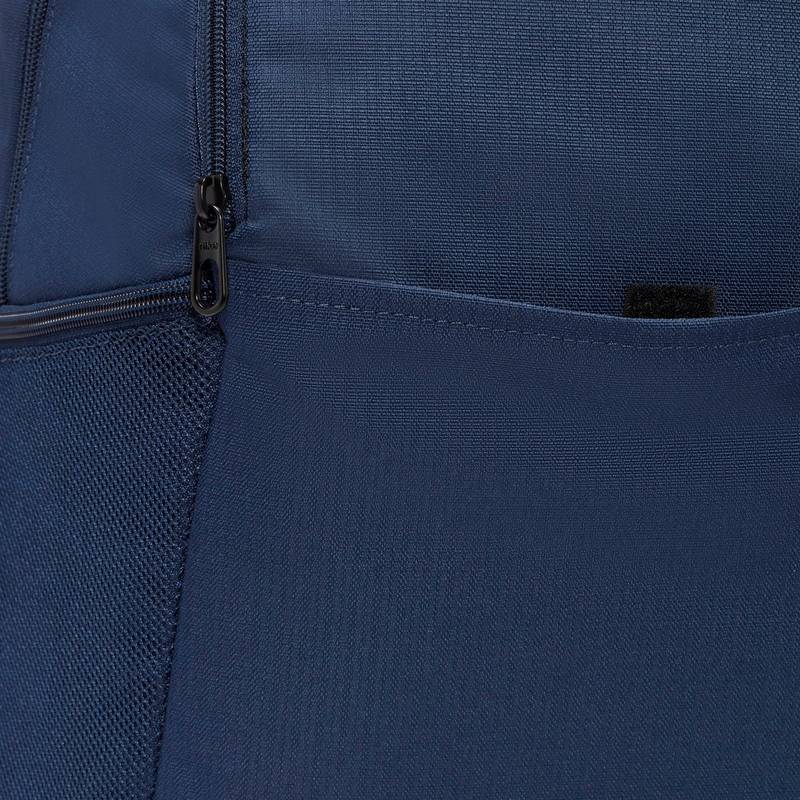 Nike Brasilia-M-24L Daypack