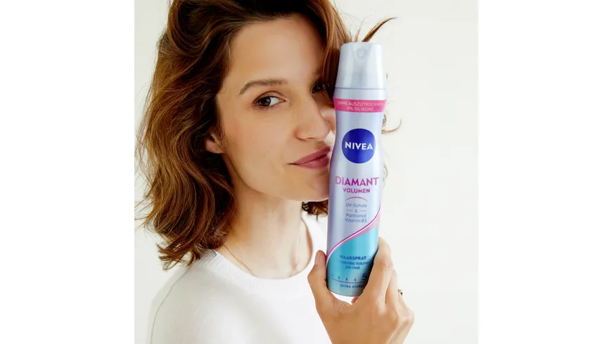 NIVEA Diamant Volumen Haarspray Ult ra Stark 250 ml