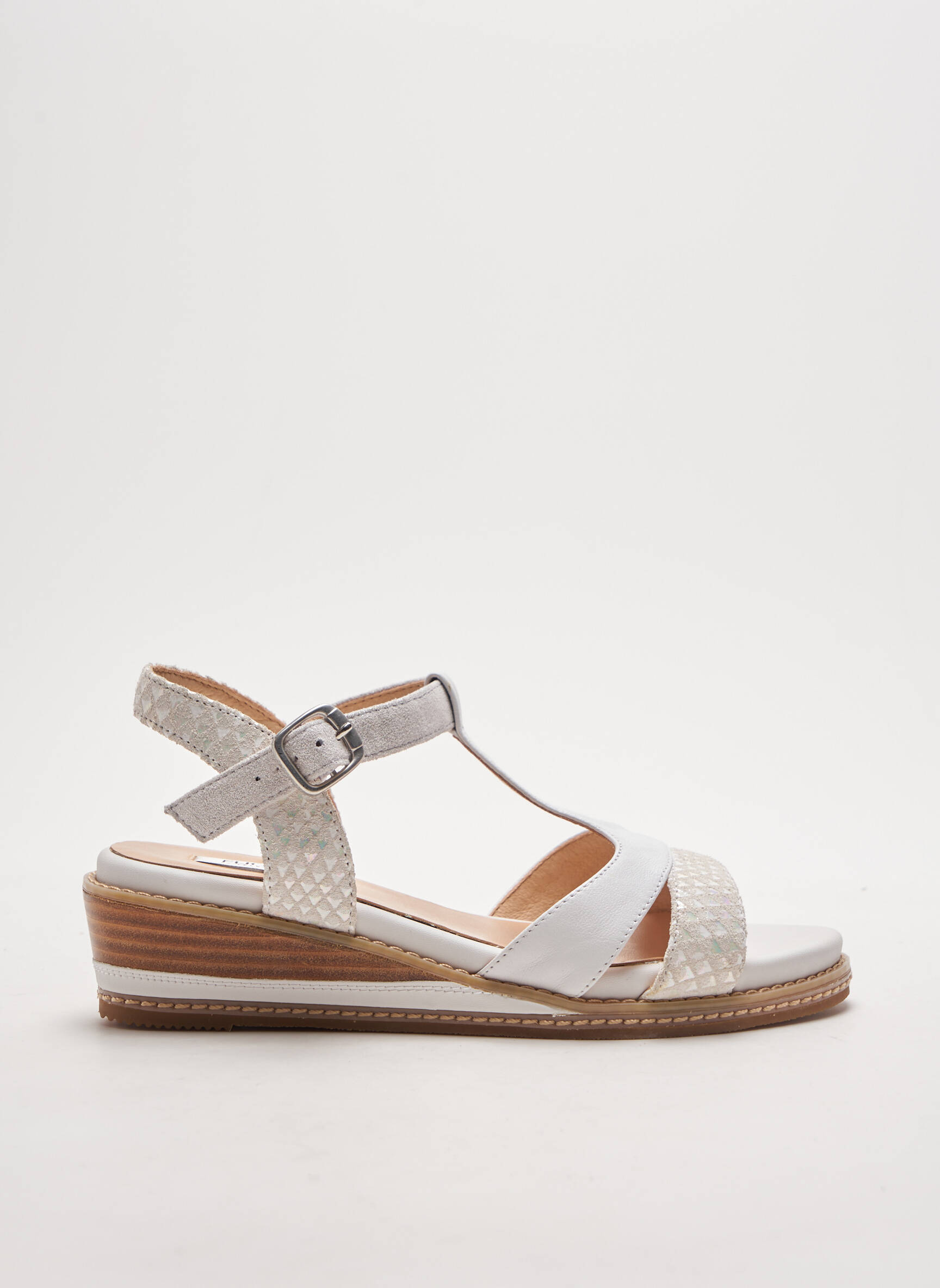 Fugitive By Francesco Rossi Sandales Nu Pieds Femme couleur blanc