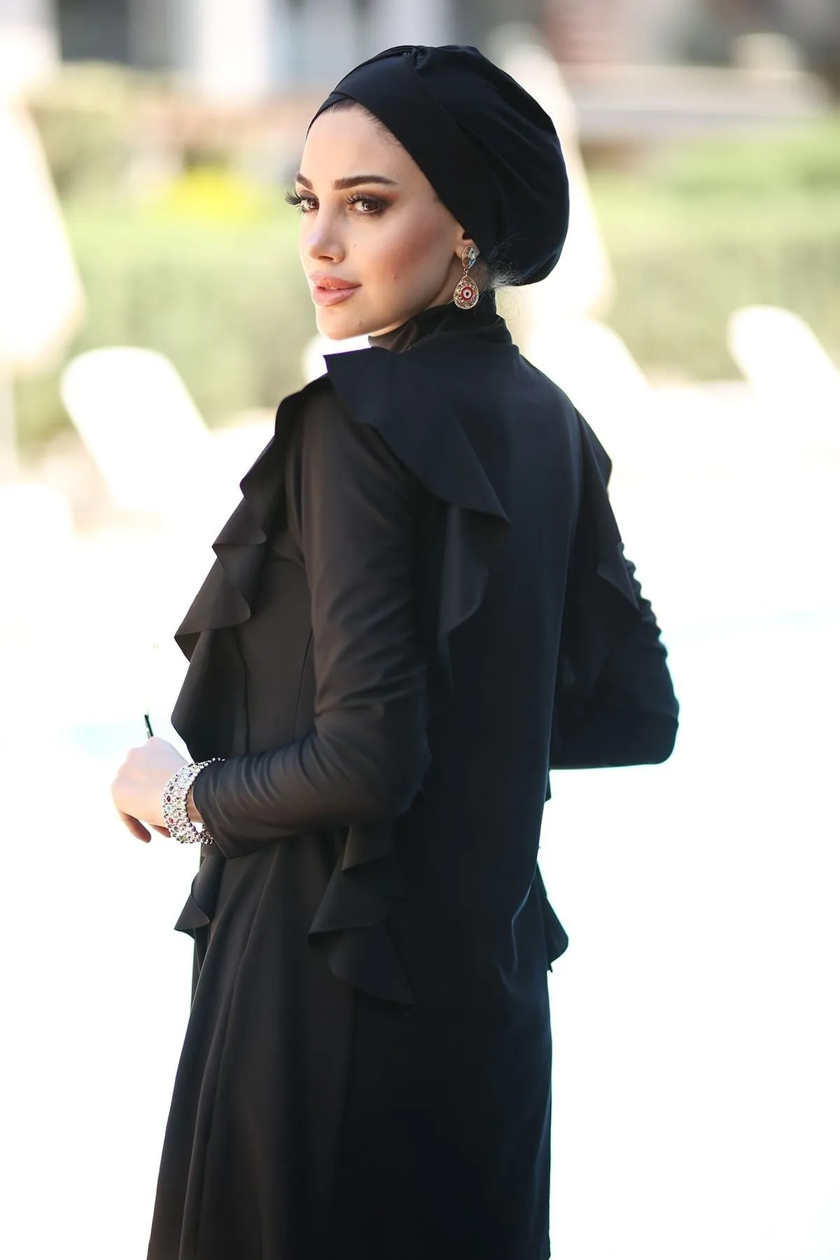 Remsa Mayo  Remsa Design Lycra vollständig bedeckter Hijab-Badeanzug mit Rüschen an der Seite R033 Seda Black