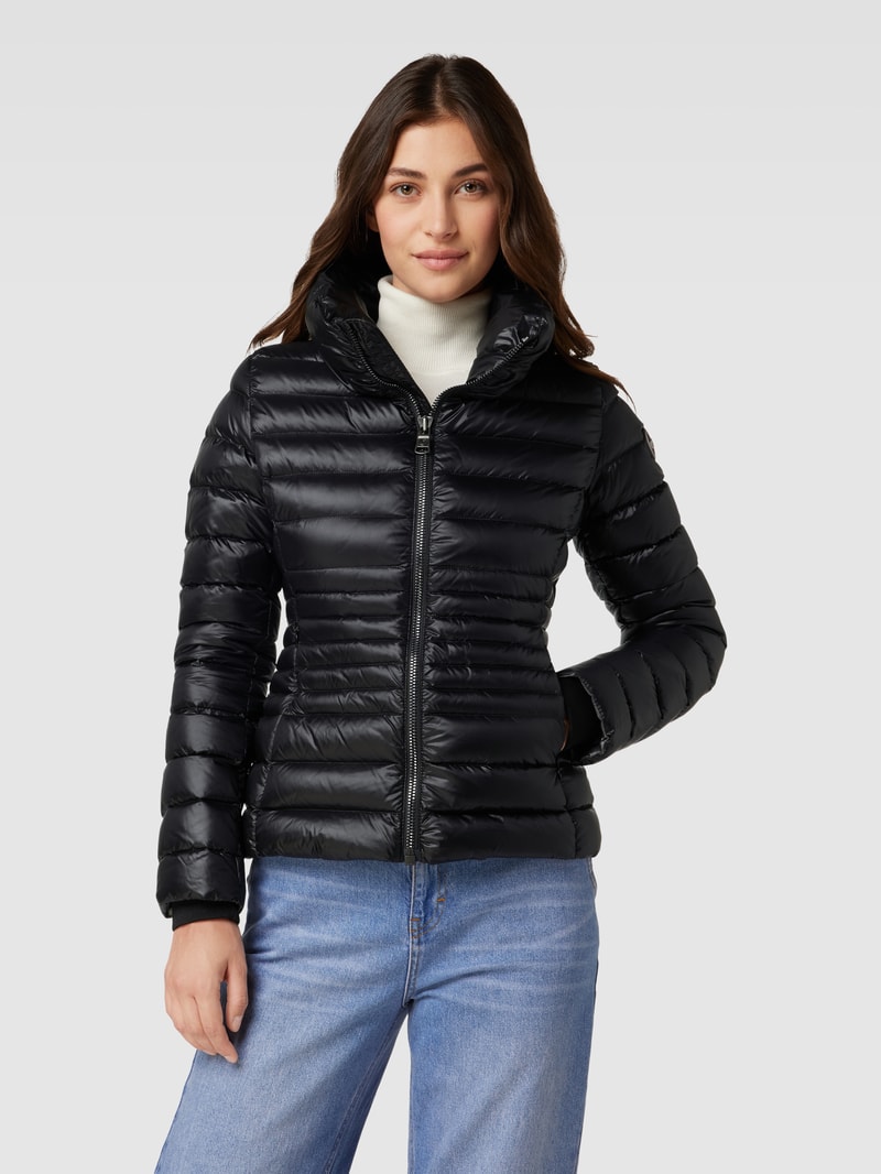 Steppjacke mit Stehkragen in schwarz