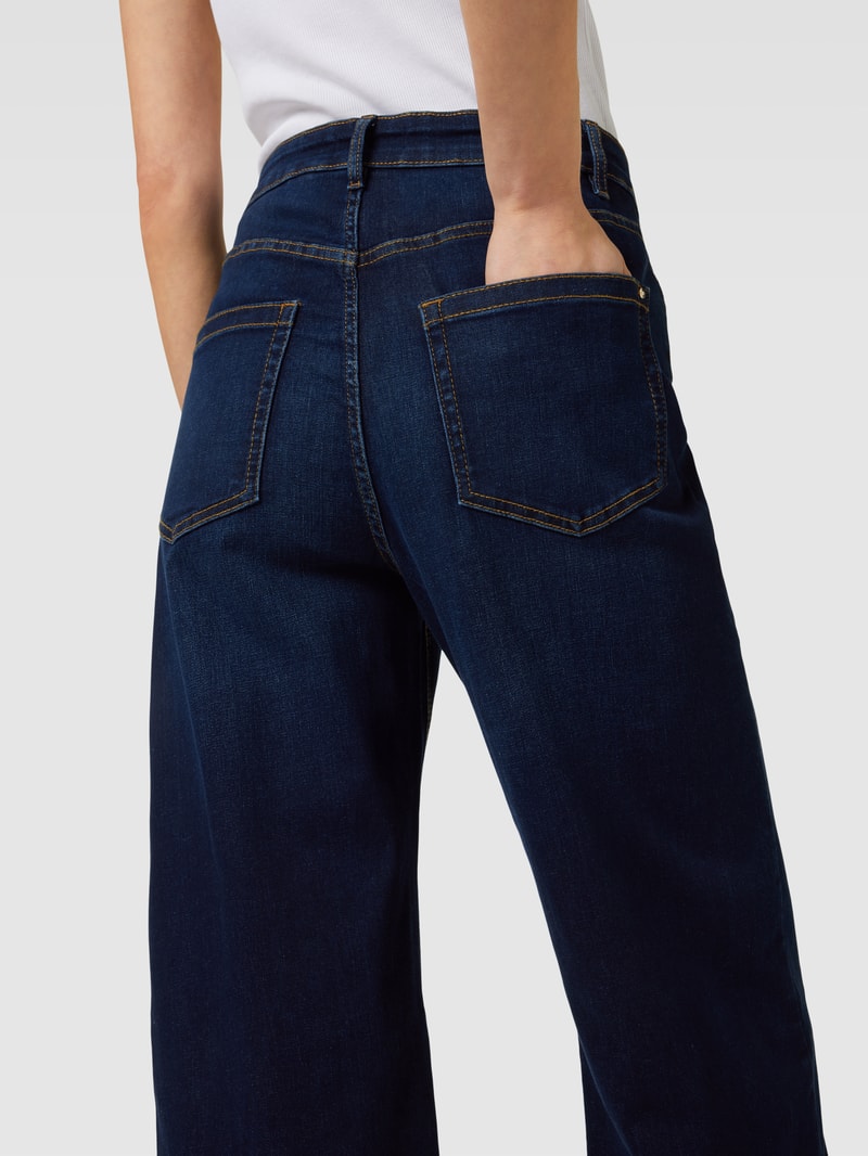 Bootcut Jeans mit Knopf- und Reißverschluss in blau
