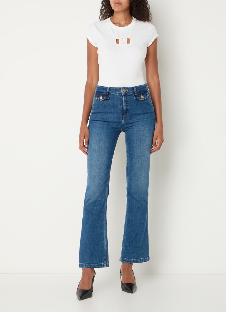 T-shirt NIKKIE Doulton con logo lavorato a maglia