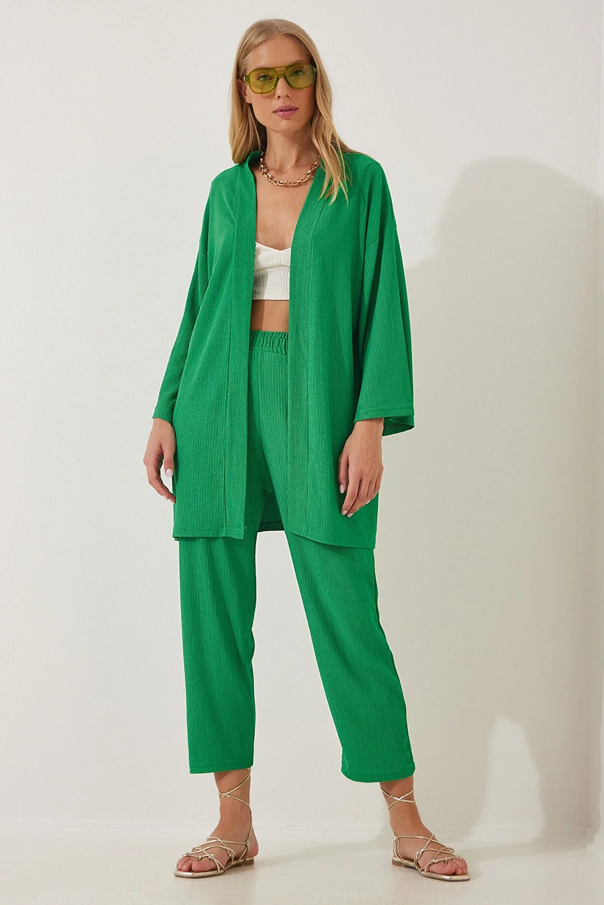 Happiness İstanbul  Grünes Strickset mit Kimonohose für Damen BY00050