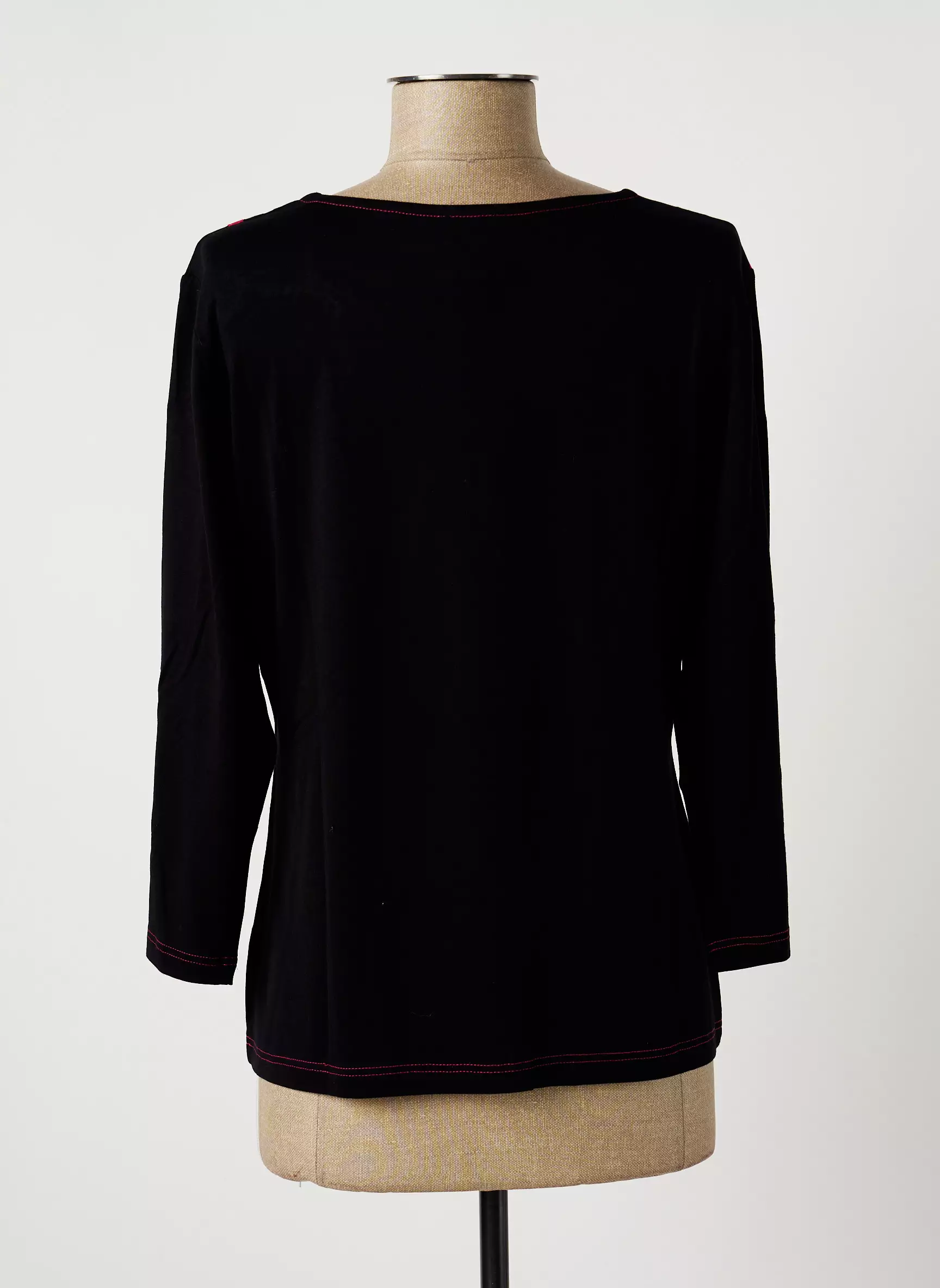Guy Dubouis Tshirts Femme couleur noir