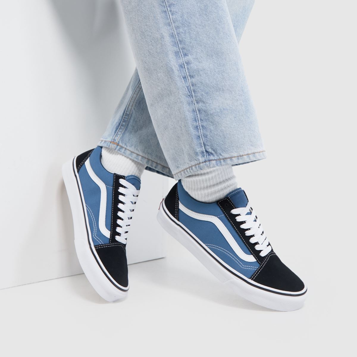 Vans Old Skool-sneakers i marinblått och vitt