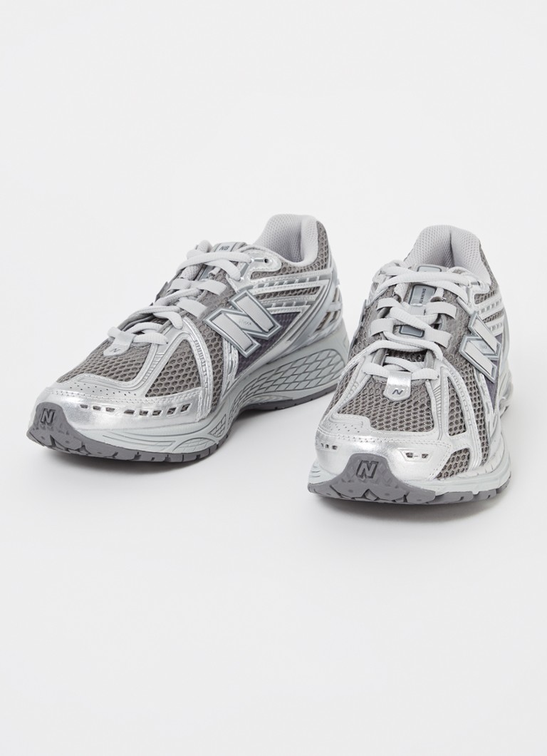 Αθλητικά παπούτσια New Balance 1906R με λεπτομέρειες από πλέγμα