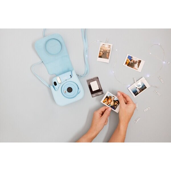 Fujifilm Instax Mini 11 égkék bundle szett