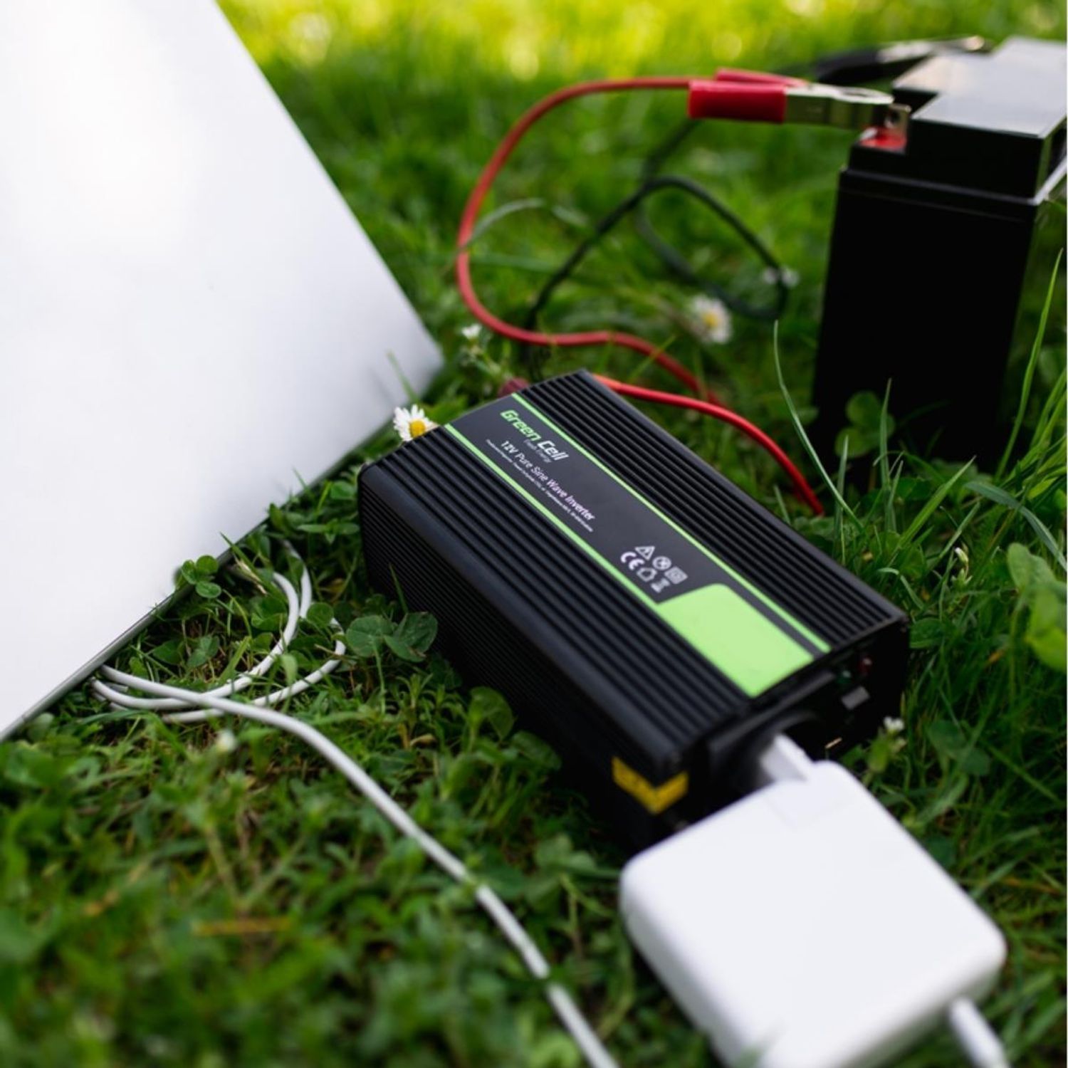 Green Cell INV03DE 12V/500W Wechselrichter
