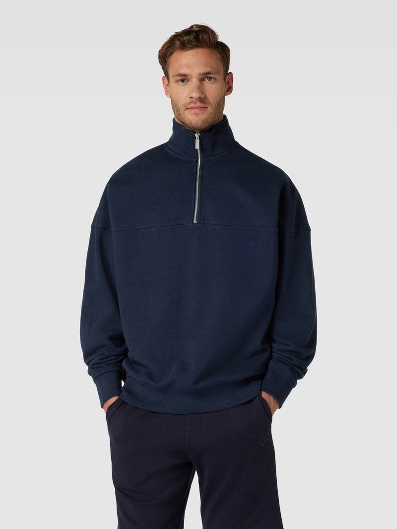 Sweatshirt mit Stehkragen in marineblau