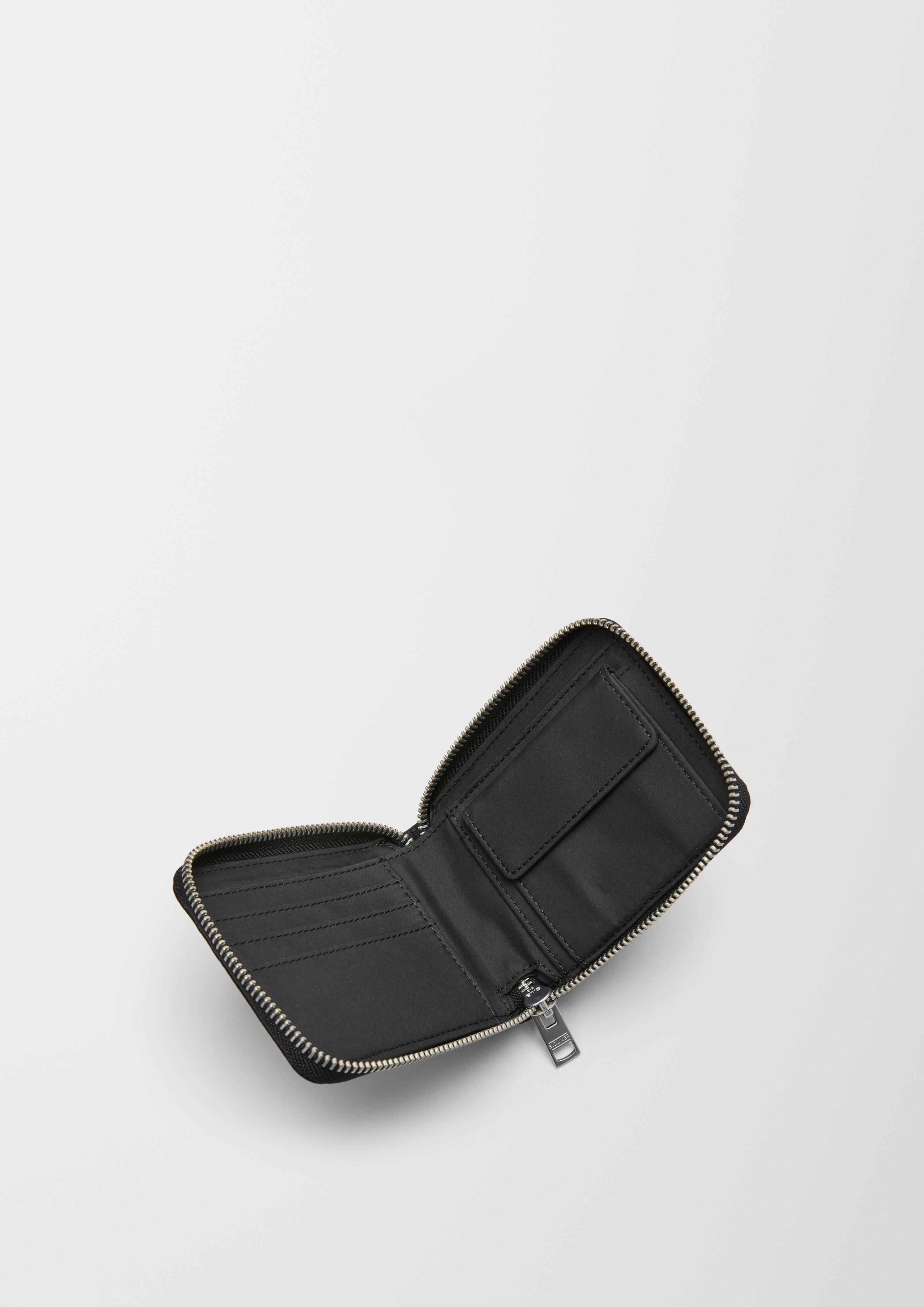 Zip Wallet mit gummiertem Logo  2125868-9999