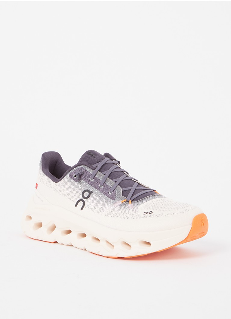 On Cloudtilt sneaker with knitted upper