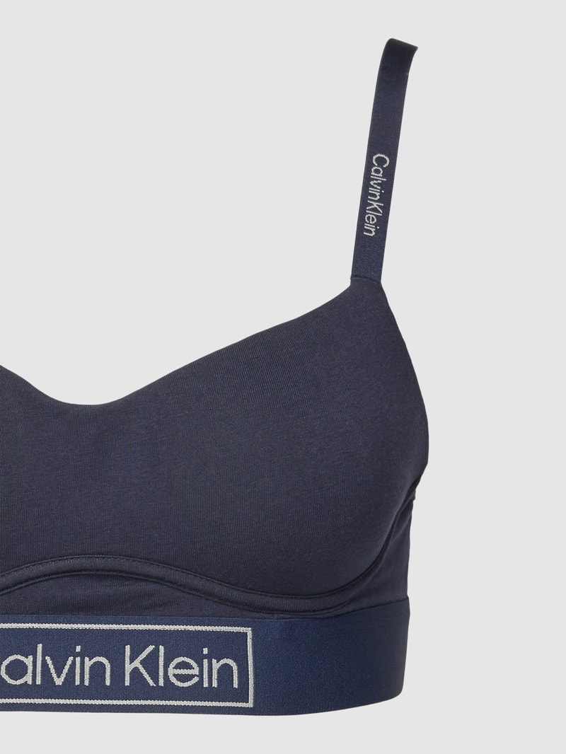 BH mit Label-Details Modell 'Reimagined Heritage' in marineblau