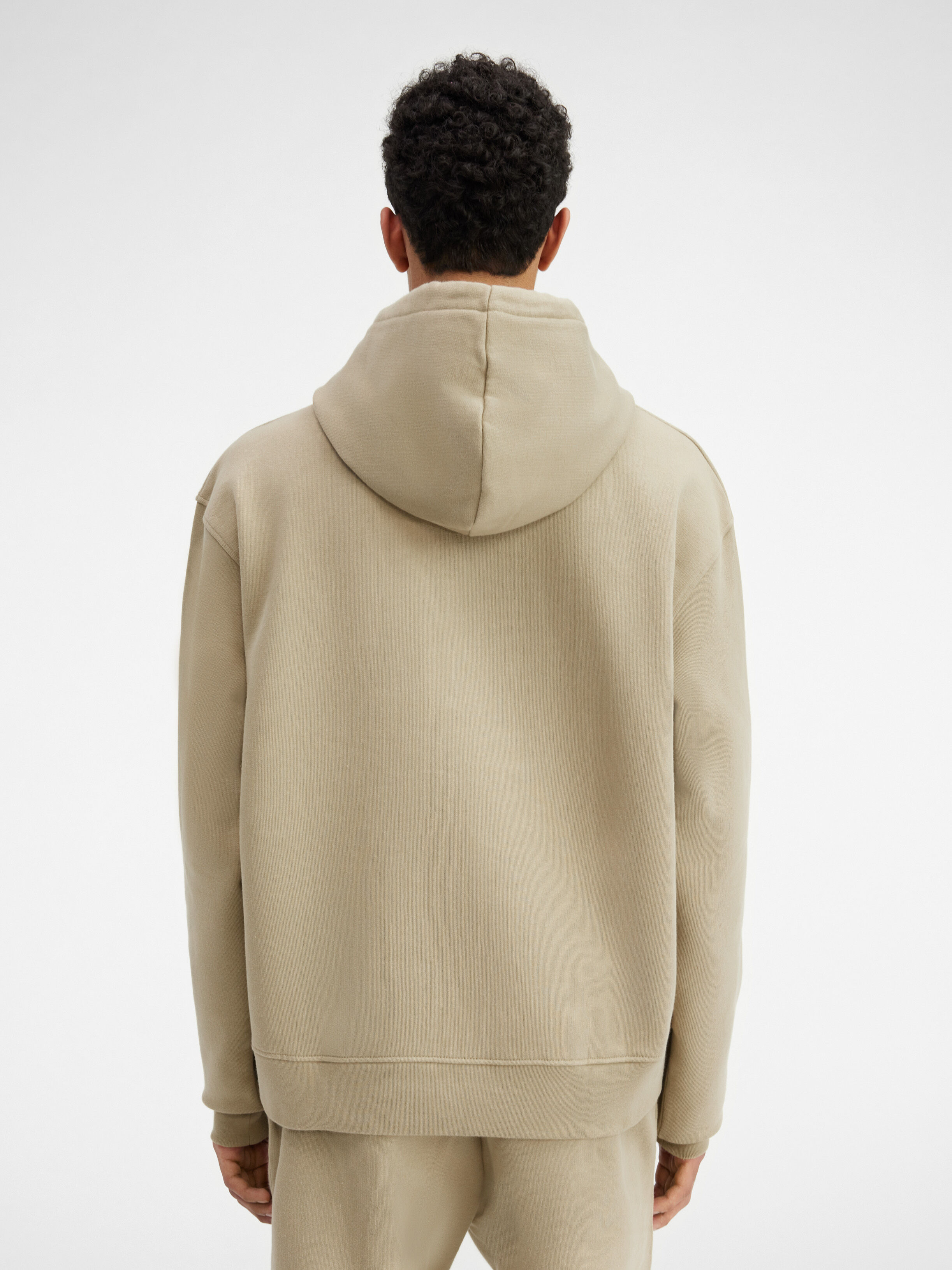 Le sweatshirt Jacquemus