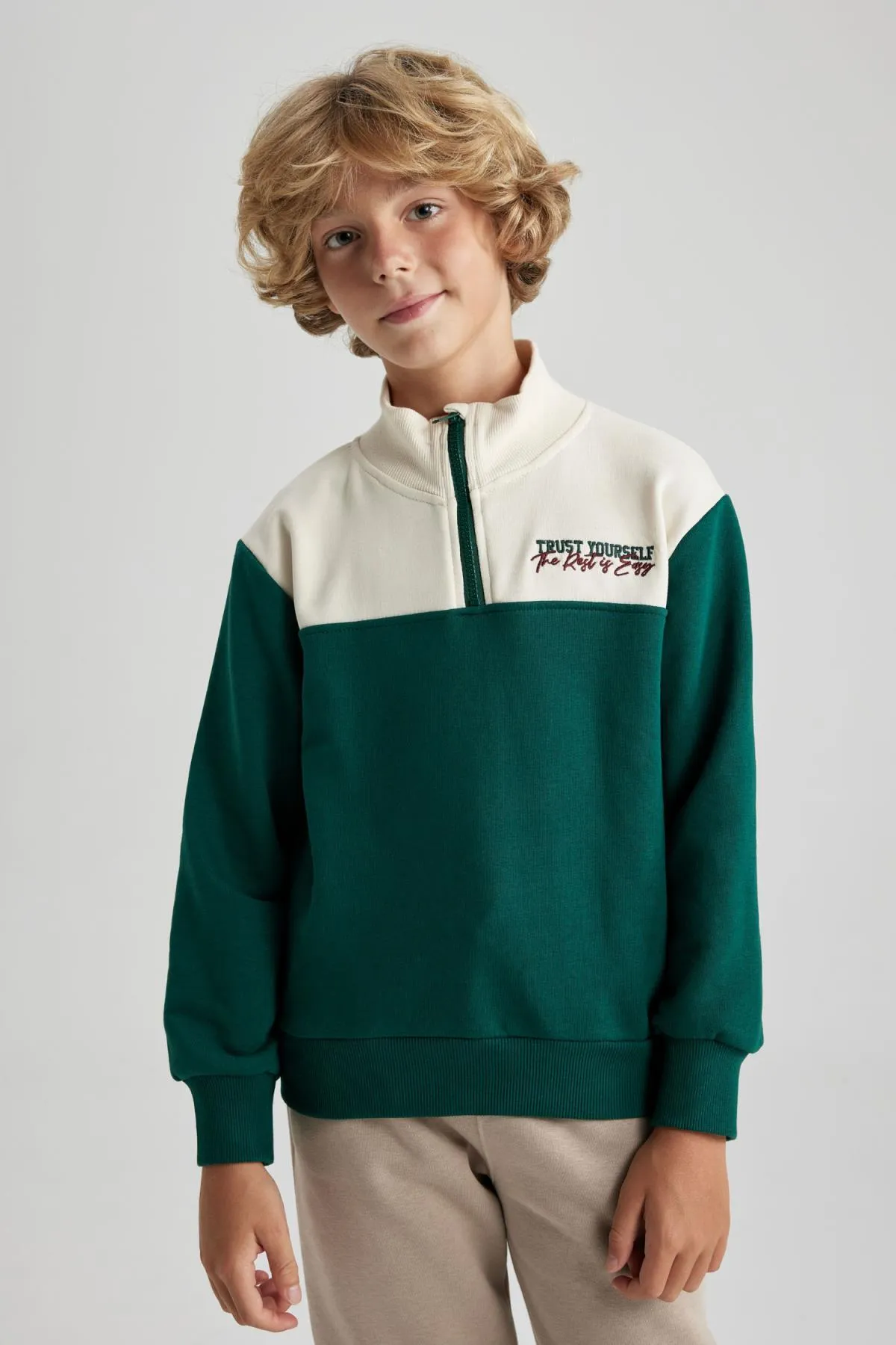 DeFacto  Jungen-Sweatshirt mit halbem Reißverschluss