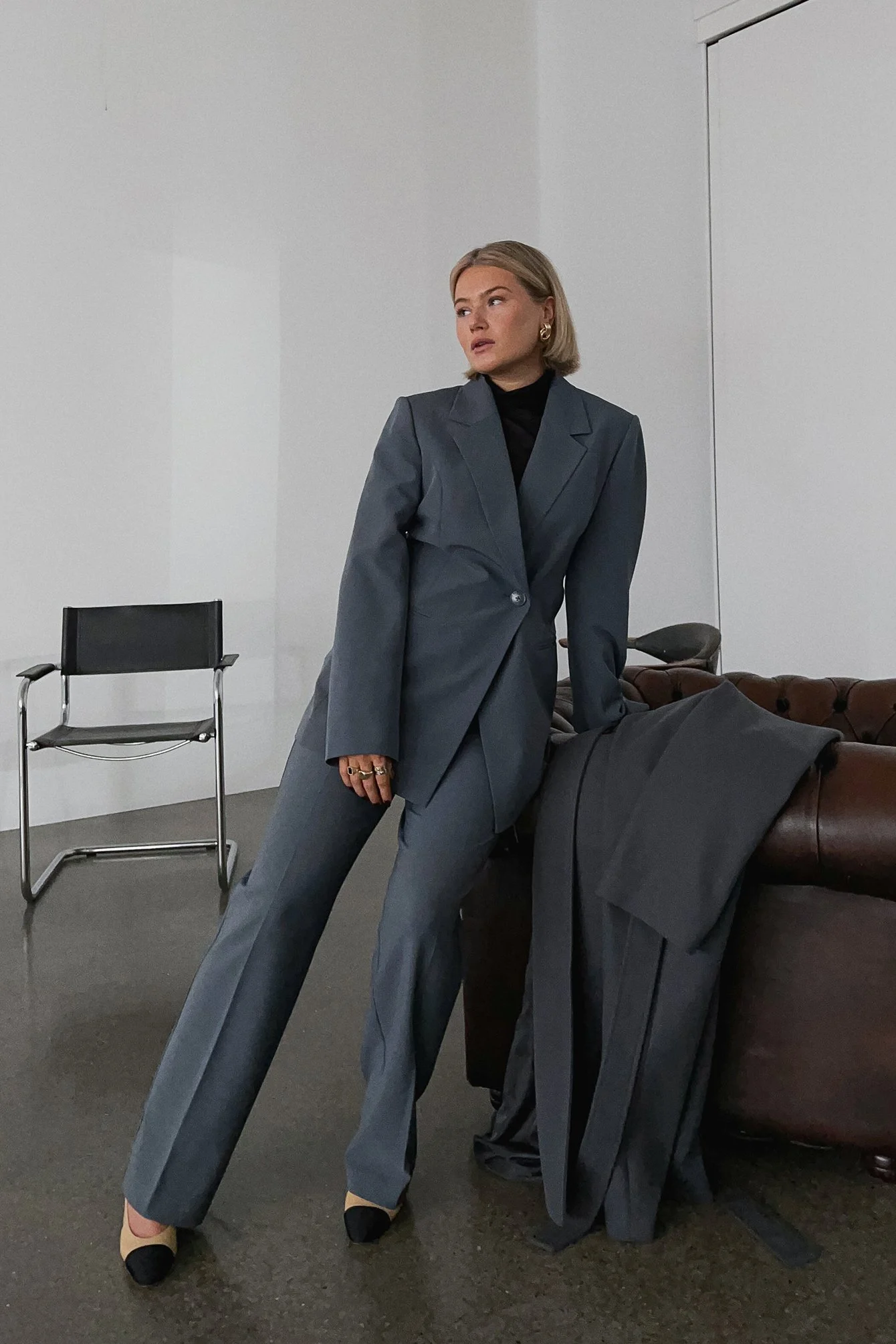 Gerade Anzughose mit niedriger Taille