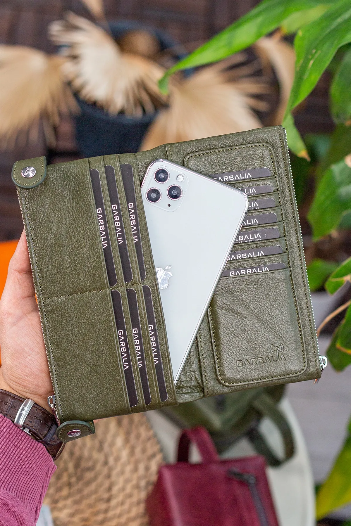 Garbalia  Roosevelt Unisex-Portfolio-Geldbörse aus echtem Leder in Grün mit Handyfach und Griff