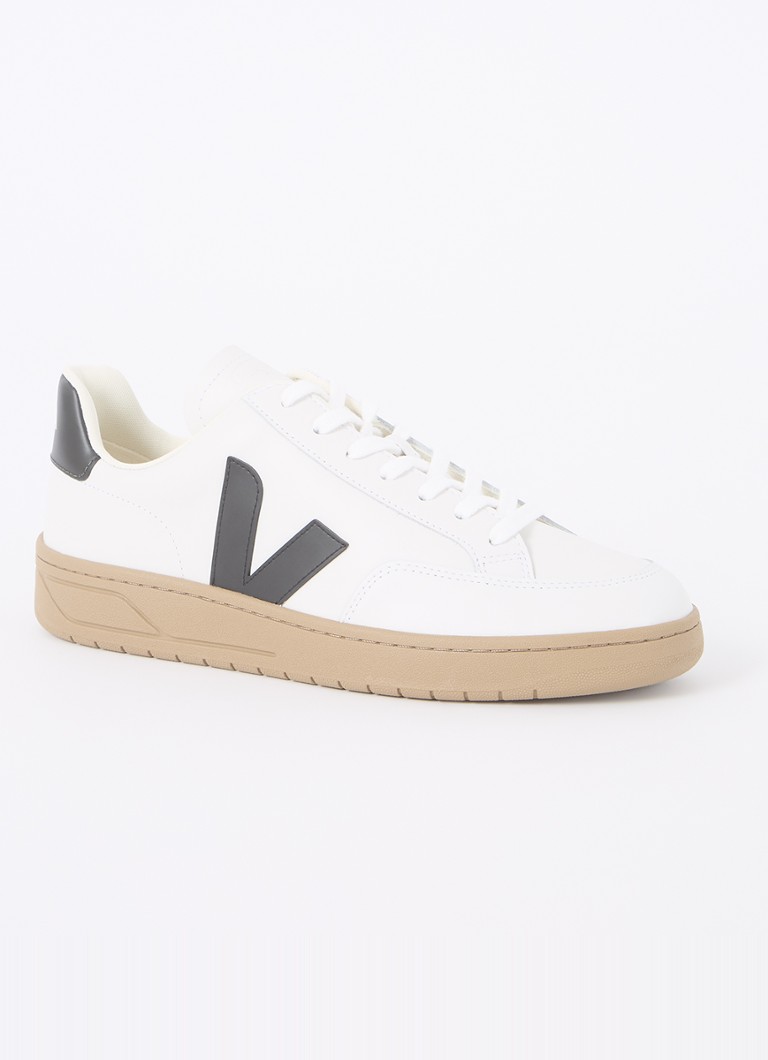 Tênis de couro Veja V-12