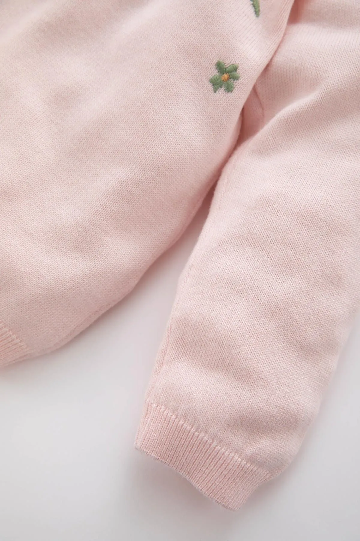 DeFacto  Geblümter Pullover mit Rundhalsausschnitt für Baby-Mädchen