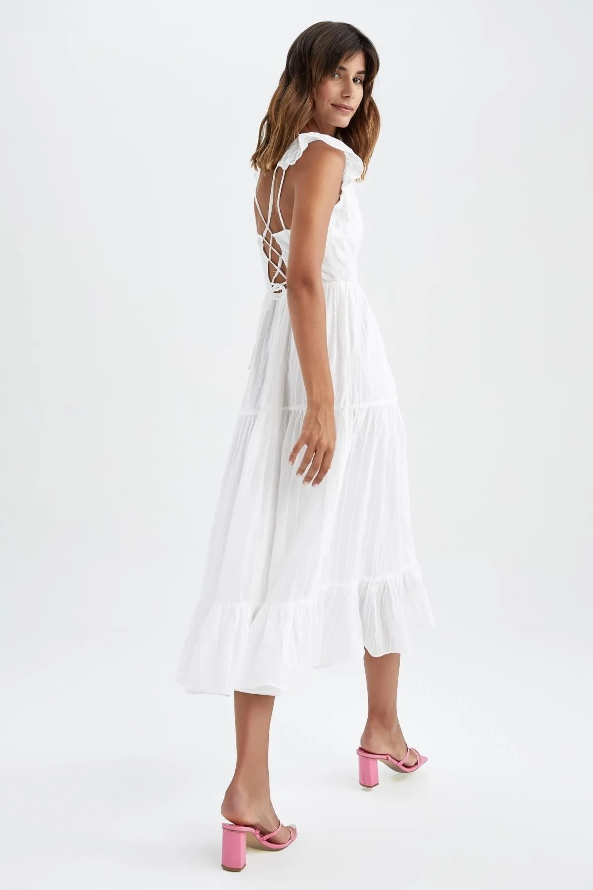 DeFacto  Voile-Maxi-Trägerkleid mit V-Ausschnitt und kurzen Ärmeln