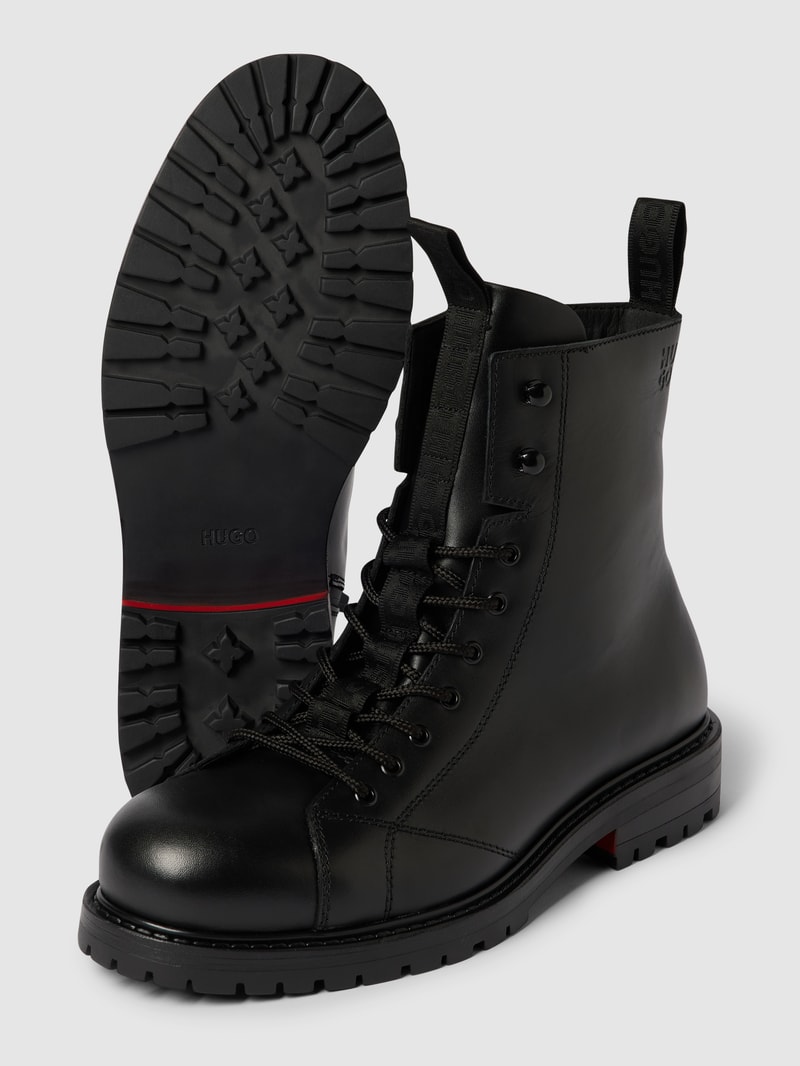 Boots aus Leder in schwarz
