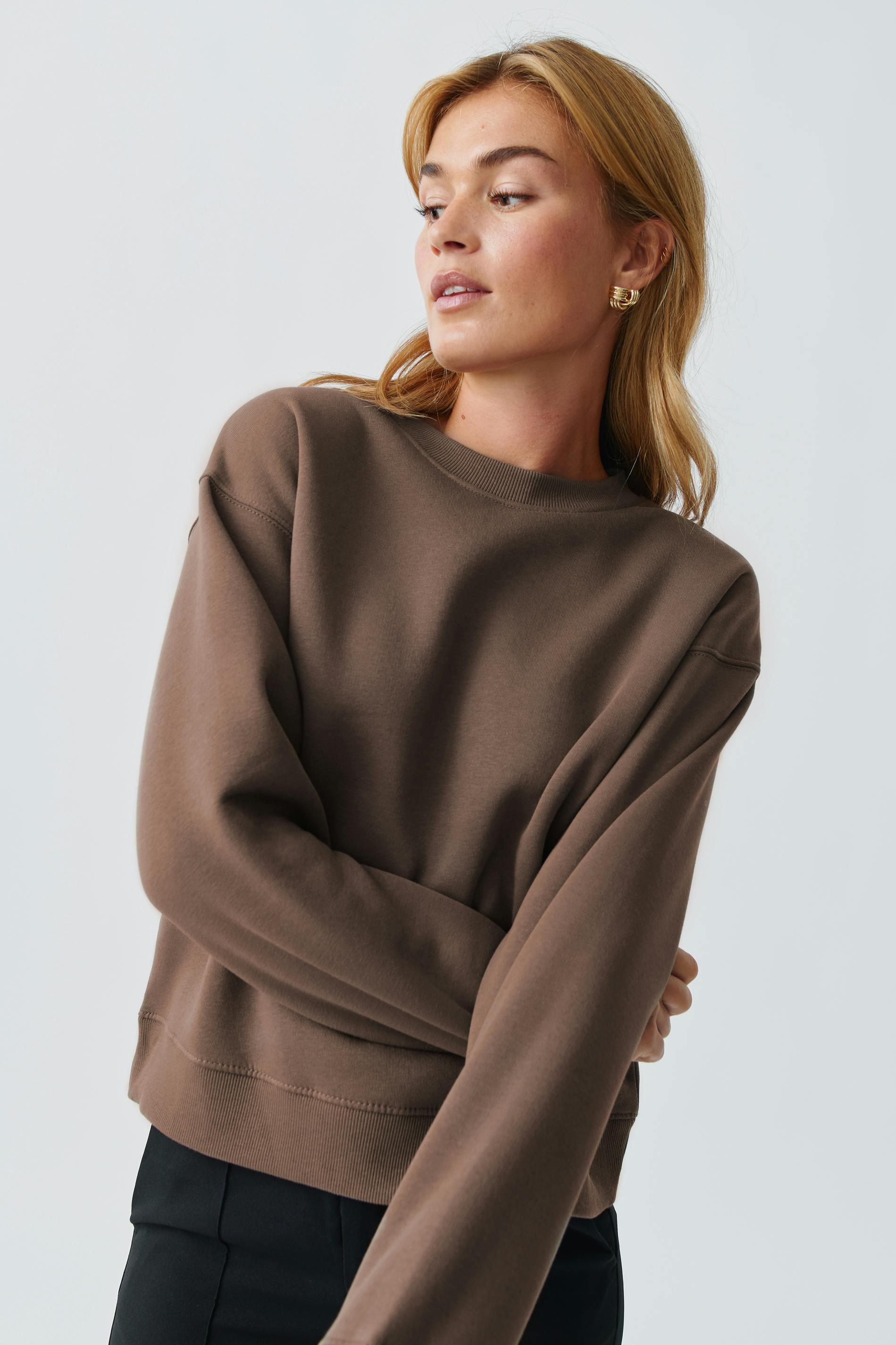 Basic sweater