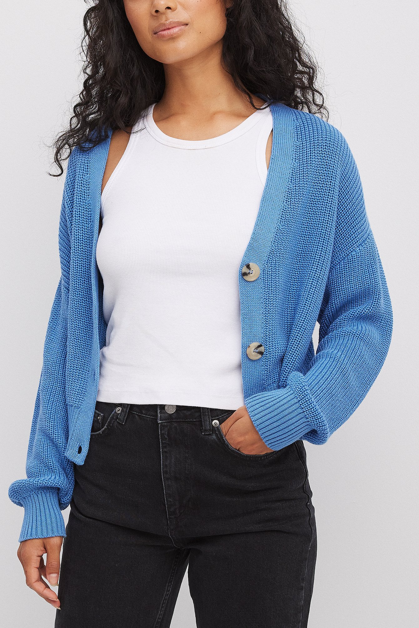 Kurze Strickjacke