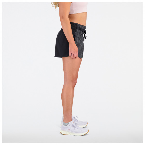 New Balance - Women's Impact Run Luminous 3 Shorts - Laufshorts