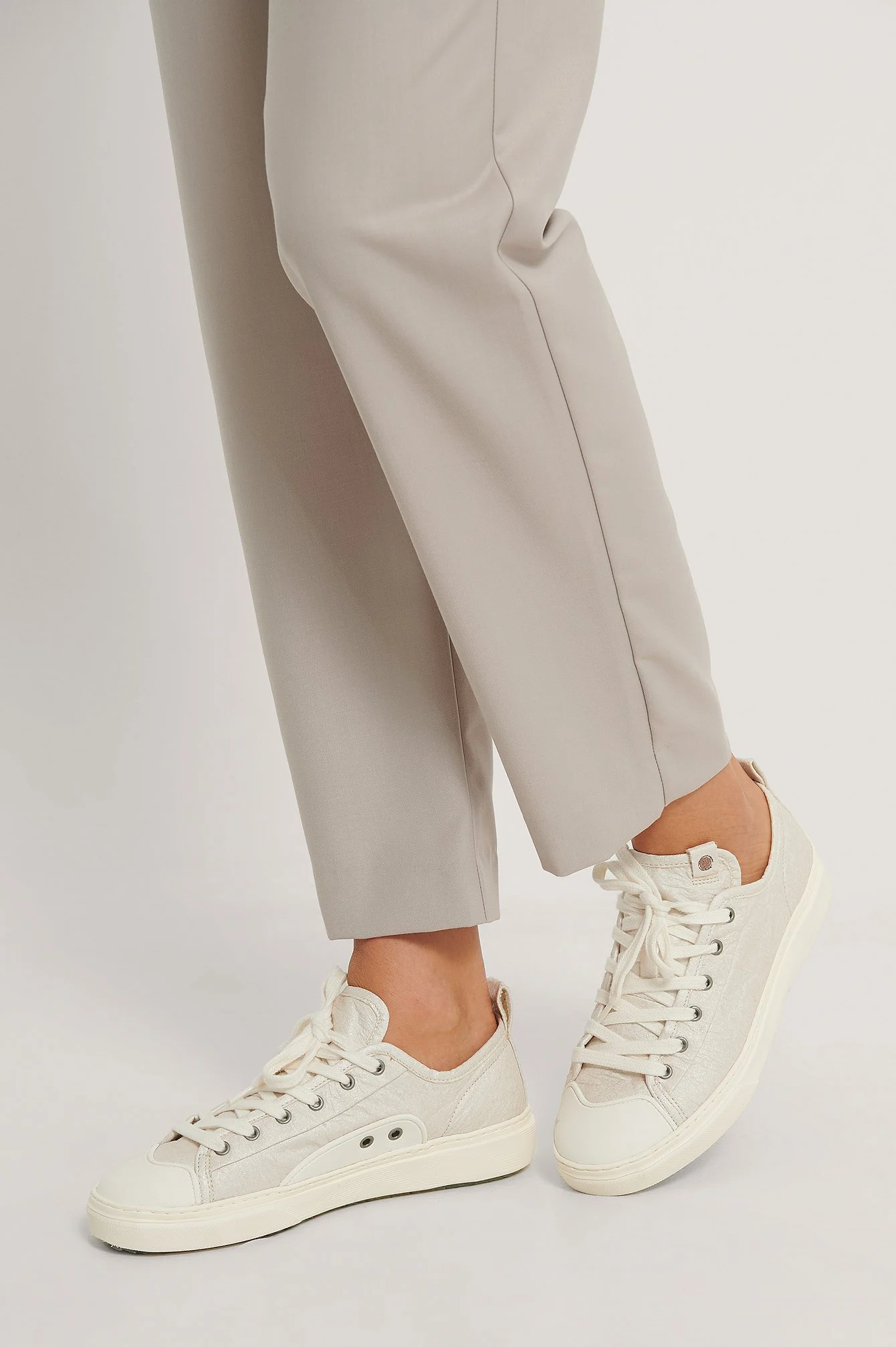 Klassische Sneakers