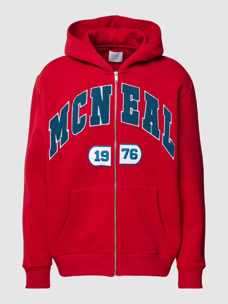 Sweatjacke mit Kapuze in kirschrot