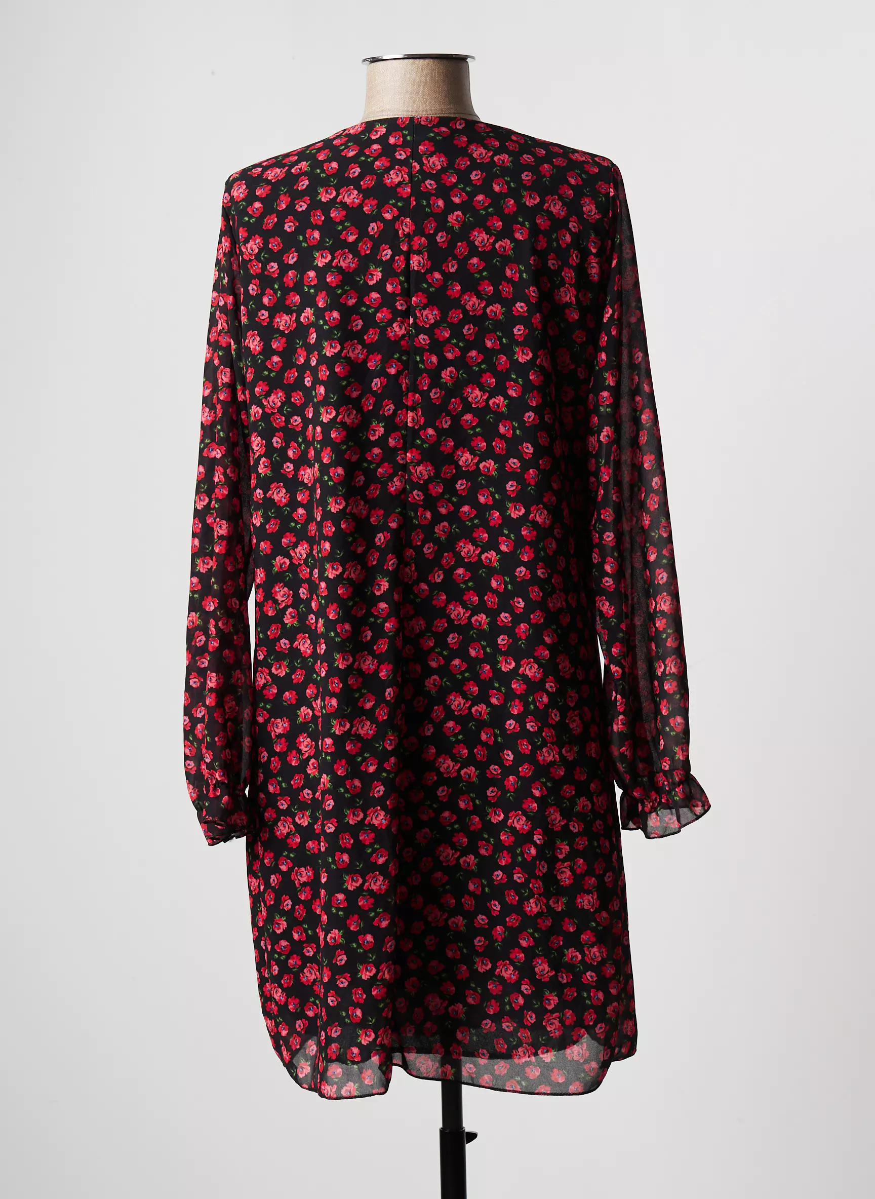 Hailys Robes Courtes Femme couleur noir