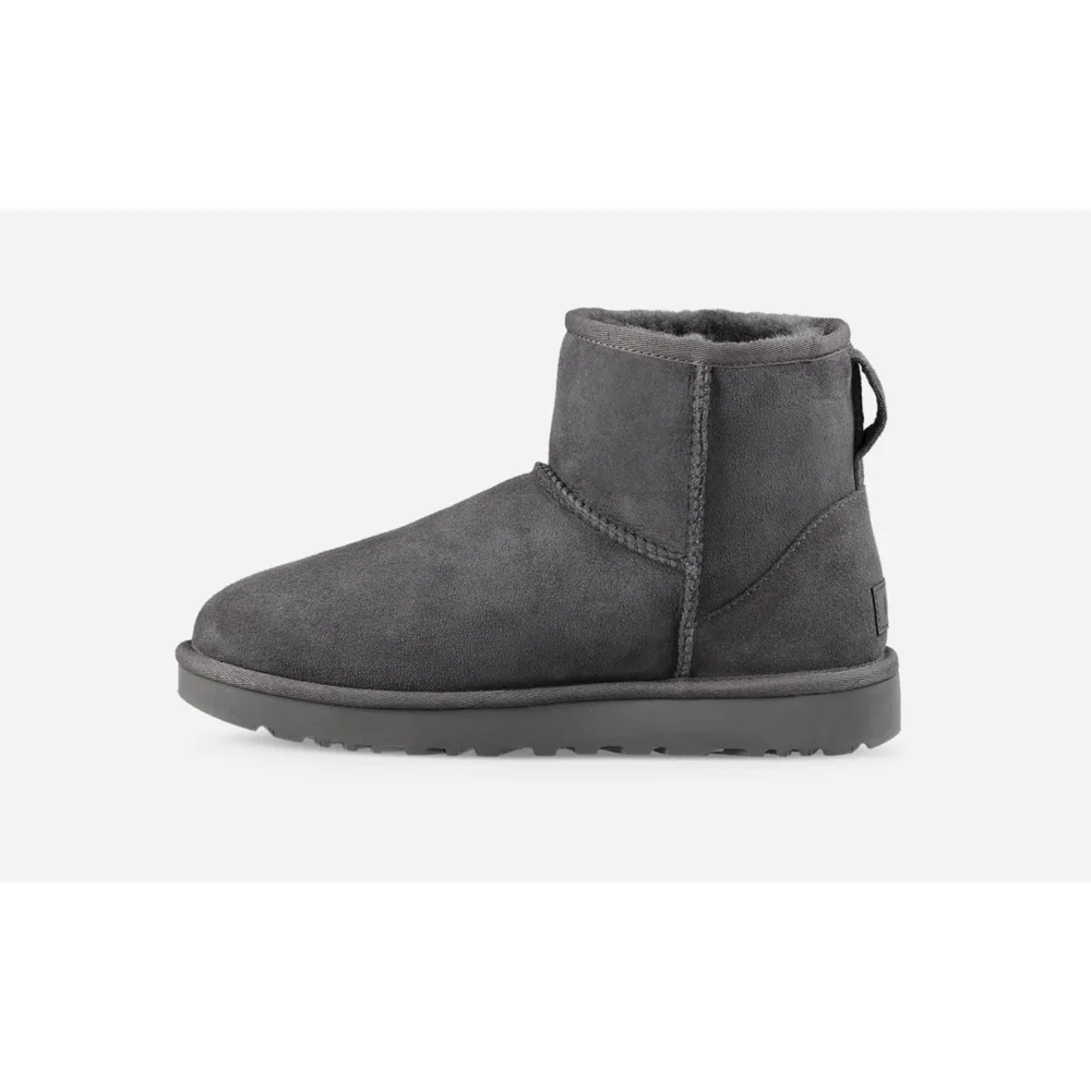 UGG W Classic Mini II 1016222/GREY / grau